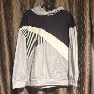 NWT Gray and Black Hoodie Sweater XXL